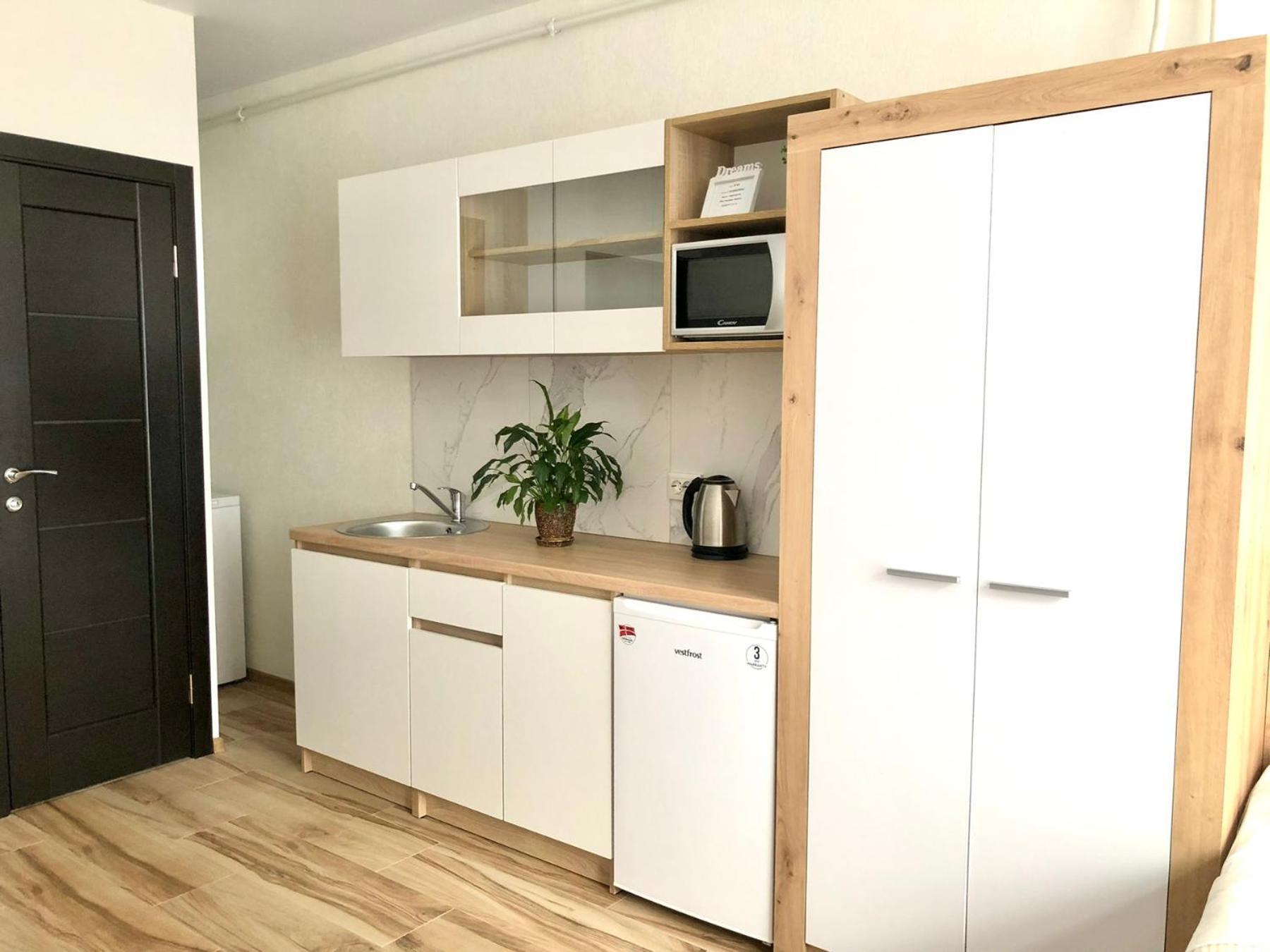 Osapart Hotel In A Complex Semycvit 2 Лвив Екстериор снимка