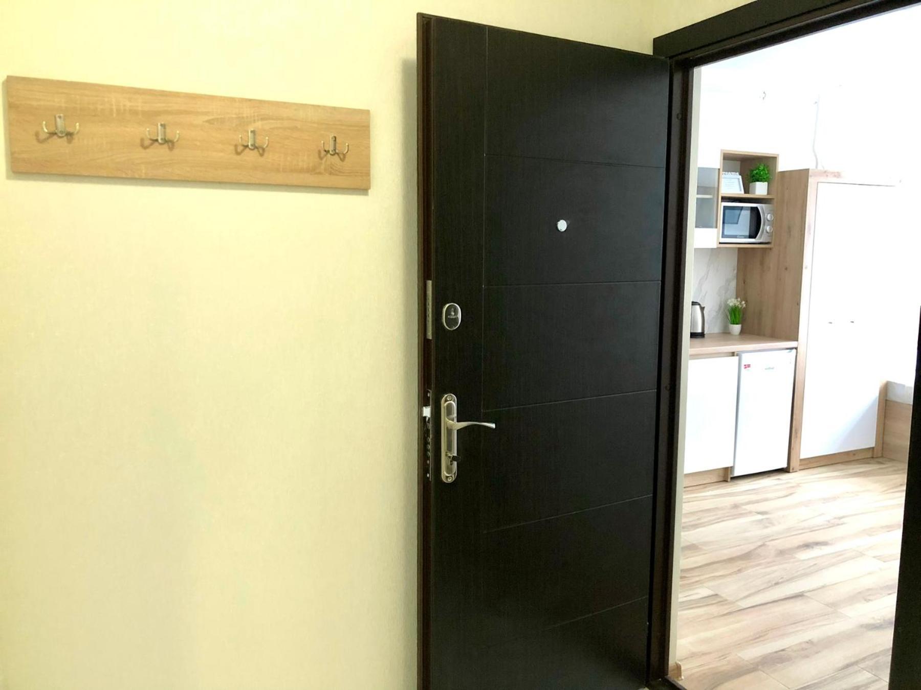 Osapart Hotel In A Complex Semycvit 2 Лвив Екстериор снимка